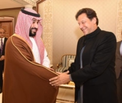 وزیر اعظم عمران خان اور سعودی ولی عہد محمد بن سلمان، فائل فوٹو