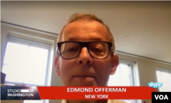Arhiv - Edmond Offerman razgovara sa novinarom Glasa Amerike