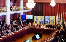 Health ministers attend the summit to address the spread of Zika virus in the region at the Mercosur building in Montevideo, Uruguay, Feb. 3, 2016.