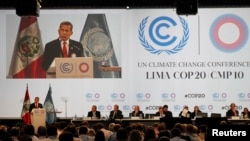 Presiden Peru Ollanta Humala membawakan pidatonya dalam Segmen Tingkat Tinggi Konferensi Perubahan Iklim PBB COP 20 di Lima, 11/12/2014.