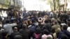 Demonstran Pro-Pemerintah Iran Tuduh Campur Tangan Asing