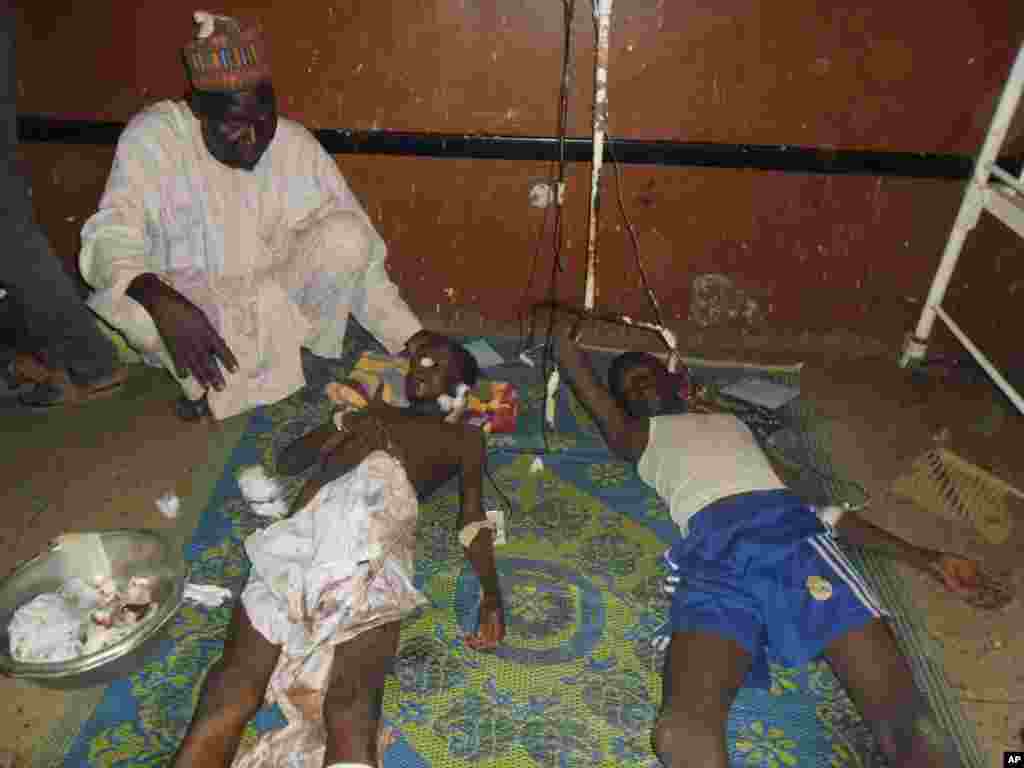 No one has claimed responsibility for the suicide bomb attack, but suspicion fell on Boko Haram, Potiskum, Nigeria, Nov. 10, 2014. 