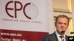 Le président du Conseil européen Donald Tusk parle pendant la conférence 'UE à 60: unité ou polarisation' à Bruxelles, le 13 octobre 2016.