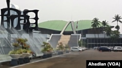 DPR RI mengesahkan RUU mengenai kerjasama pertahanan dengan Ukraina di Gedung DPR/MPR RI, Senayan, Jakarta (Foto: VOA/Ahadian)