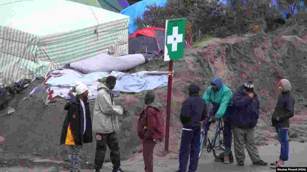 Sansanin yan gudun hijira dake wajen birnin Calais dake kasarArewacin kasar Faransa 10/14/15 