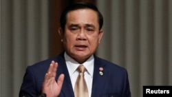 នាយក​រដ្ឋមន្រ្តី Prayuth Chan-ochaនៃ​ប្រទេស​ថៃ​កំពុង​ជំរុញ​ឲ្យ​សាធារណជន​កុំ​ឲ្យ​មាន​ភ័យ​ស្លន់​ស្លោ​ បន្ទាប់​ពី​ប្រទេស​នោះ​បាន​បញ្ជាក់​ពី​ករណី​លើ​ក​ដំបូង​នៃមេរោគ MERS។