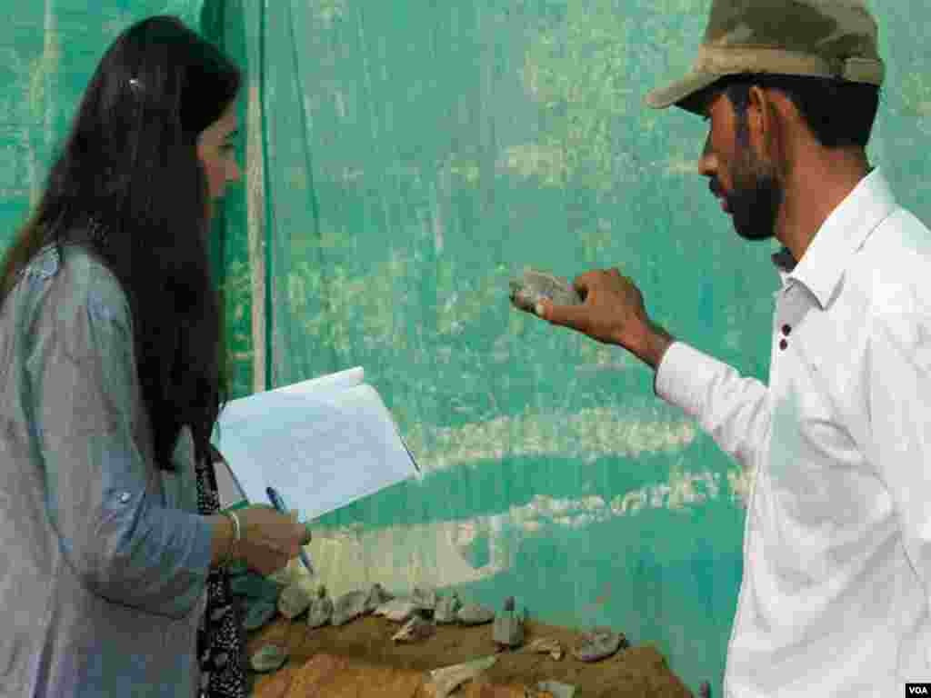 بین الاقوامی منڈی میں ان کچھووں کی قیمت لگ بھگ 150 سے 350 ڈالر فی کچھوا ہے۔
