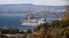 ARHIVA - Naftni tanker u luci u Rusiji (Foto: AP)