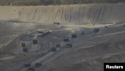 Tambang Newmont di Pulau Sumbawa. (Foto: Dok)