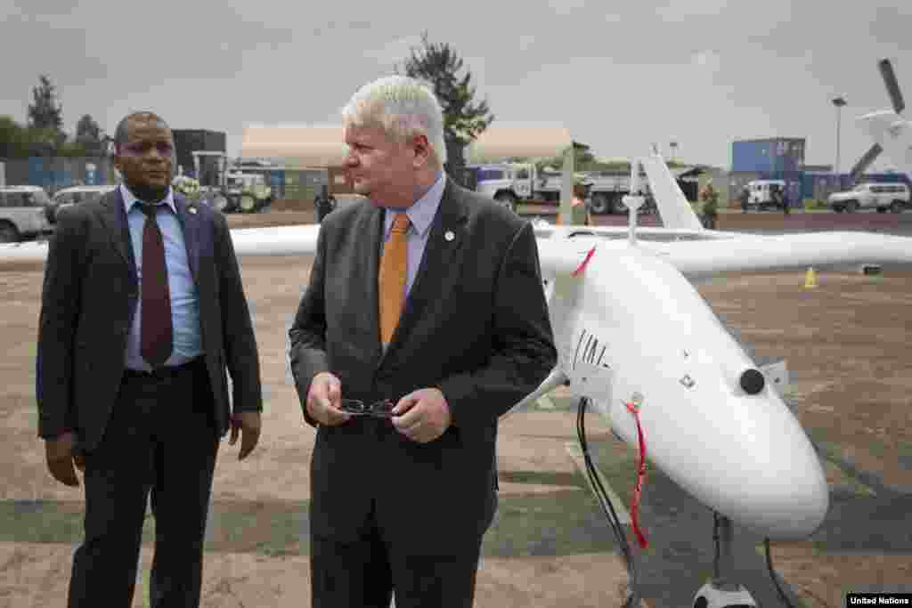 Under-Secretary-General Hervé Ladsous inspects a MONUSCO Unarmed Aerial Vehicle (UAV) that will be used in Eastern DRC, Goma, DRC, Dec. 3, 2013.