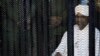 Al-Bashir Lambaikan Tangan Ke Arah Demonstran di Luar Pengadilan Sudan