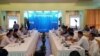  သြဂုတ်လ ၃၁ ရက်နေ့က ကျိုင်းတုံမှာ ငြိမ်းချမ်းရေးကော်မရှင်အဖွဲ့နှင့် မြောက်ပိုင်းလက်နက်ကိုင်တို့ တွေ့ဆုံစဉ်(ဓါတ်ပုံ- U Hla Maung Shwe (NRPC) 