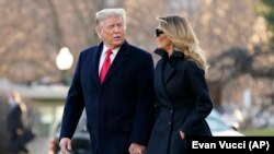 Rais Donald Trump na Mkewe Melania Trump wakiondoka White House kuelekea mapumzikoni huko Florida, Disemba 23 2020. (Foto: Evan Vucci/AP)