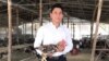 លោក នី ណាក់ សហគ្រិនកសិកម្ម ដែល​ត្រូវ​បាន​ចាប់​ខ្លួន​កាល​ពី​ថ្ងៃទី១១ ខែ​ធ្នូ ឆ្នាំ២០២០ ក្រោយ​បង្ហោះសារ​ត្រាប់​តាម​លោក​នាយករដ្ឋមន្ត្រី ហ៊ុន សែន។ (រូបថត៖ Facebook/Nak Ny)