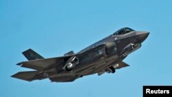 미 공군의 최첨단 스텔스 전투기 F-35A '라이트닝 Ⅱ' (자료사진)