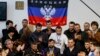 Wakil-wakil separatis pro-Rusia di Donetsk, Ukraina timur menegaskan Kamis (8/5), mereka akan tetap melakukan referendum hari Minggu 11/5.