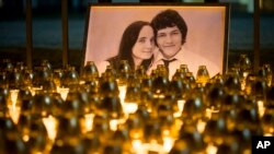 Ако Брисел не го подобри својот досие за слободата на печатот дома, тогаш не може да се залага за слободата на печатот во трети земји без да се смета за лицемерна, се вели во најновиот извештај на организацијата