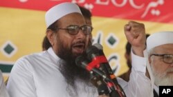 Hafiz Saeed, pemimpin Jamaat-ud-Dawa saat melakukan kampanye di Lahore, Pakistan, 30 September 2016. (Foto: dok).